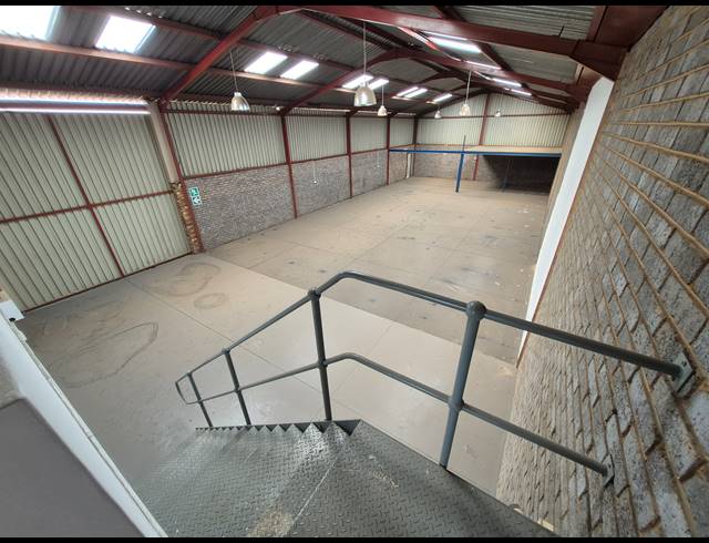 360M² FACTORY FOR SALE IN ANDERBOLT